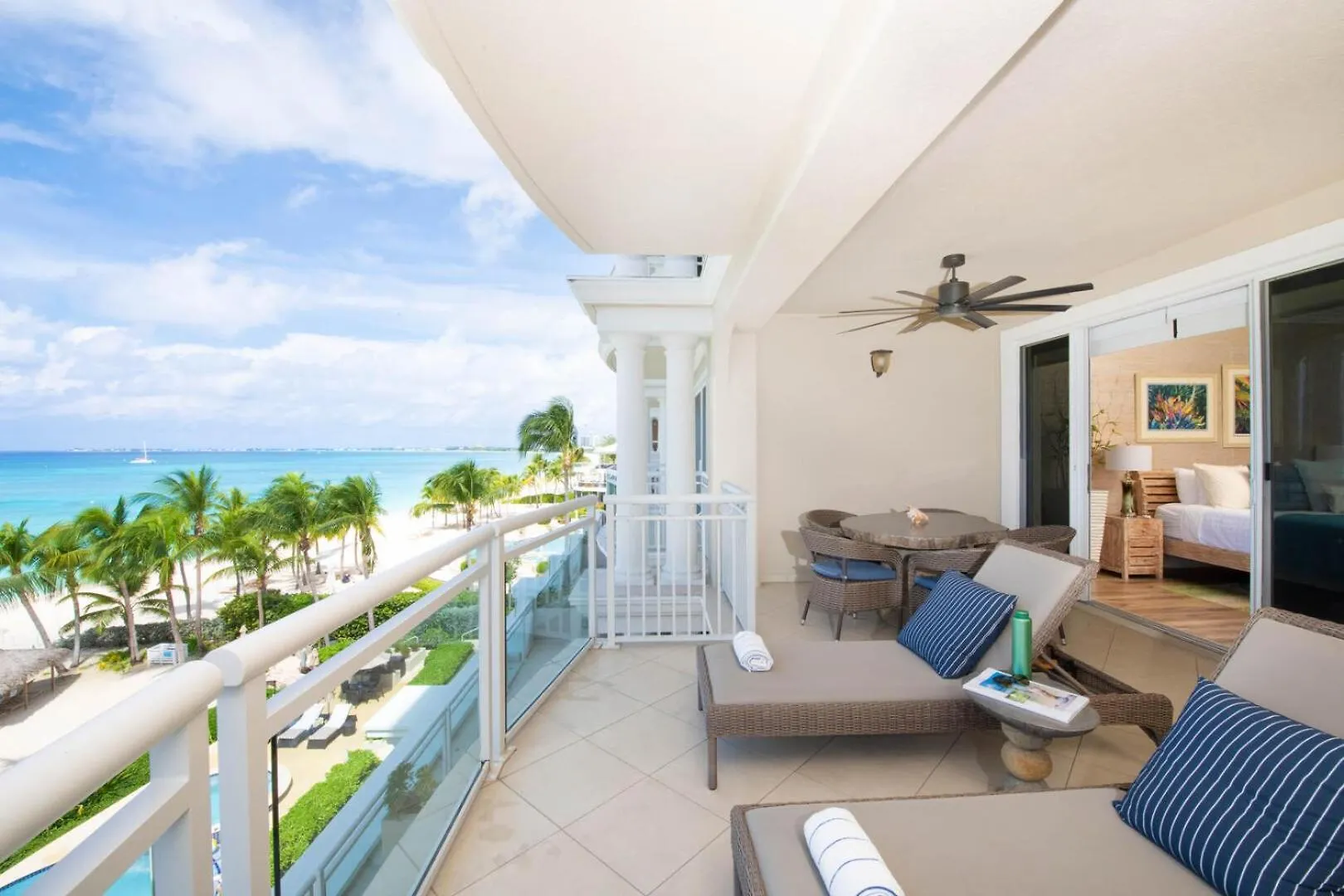 Apartament Beachcomber 20 George Town